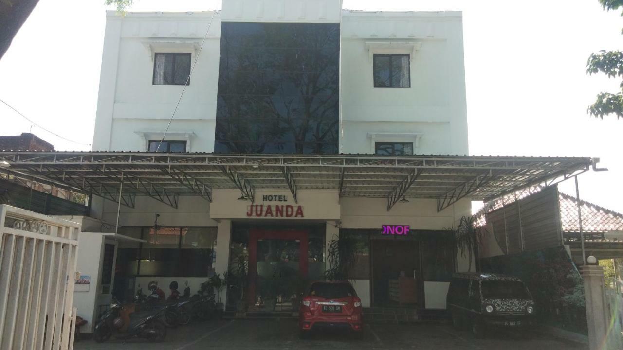 Juanda Hotel Ponorogo Exteriér fotografie